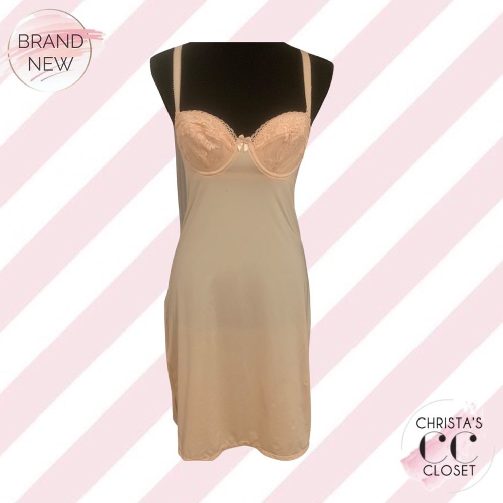 {2/$40} CHARNOS Superfit Multiway Bra Slip